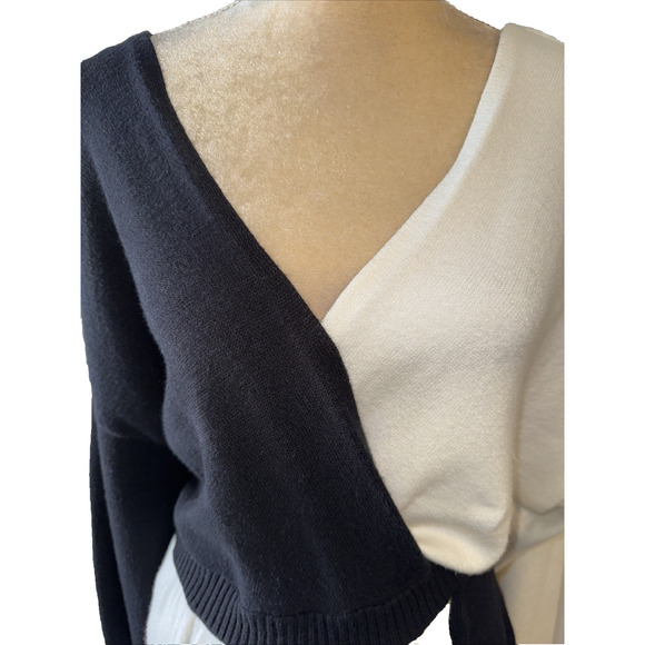 New Express Black/White Color Block Cross Over Sweater Dress Size XL78 - Picture 2 of 11
